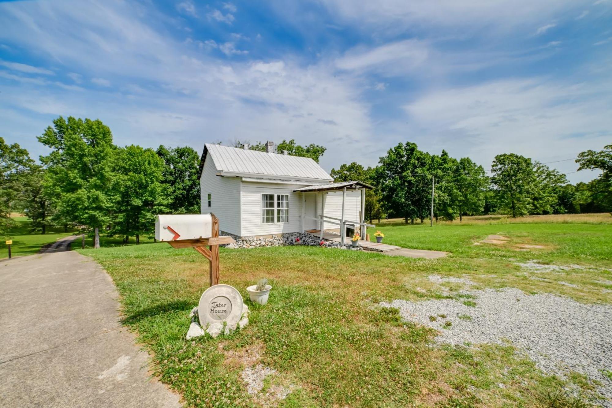 Serene Mcewen Cottage About 2 Mi To Golf Course! المظهر الخارجي الصورة